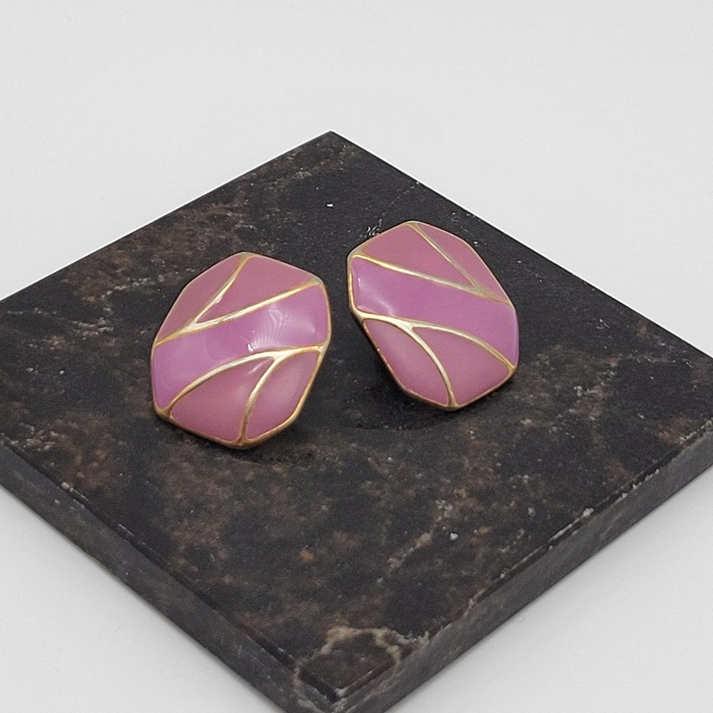 Vintage Pink Mauve Enamel Earrings Pierced Gold Tone Metal Cloisonne Style